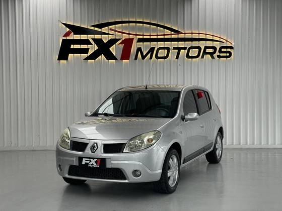 RENAULT SANDERO 1.6 PRIVILÉGE 16V FLEX 4P MANUAL RENAULT SANDERO 1.6 PRIVILÉGE 16V FLEX 4P MANUAL